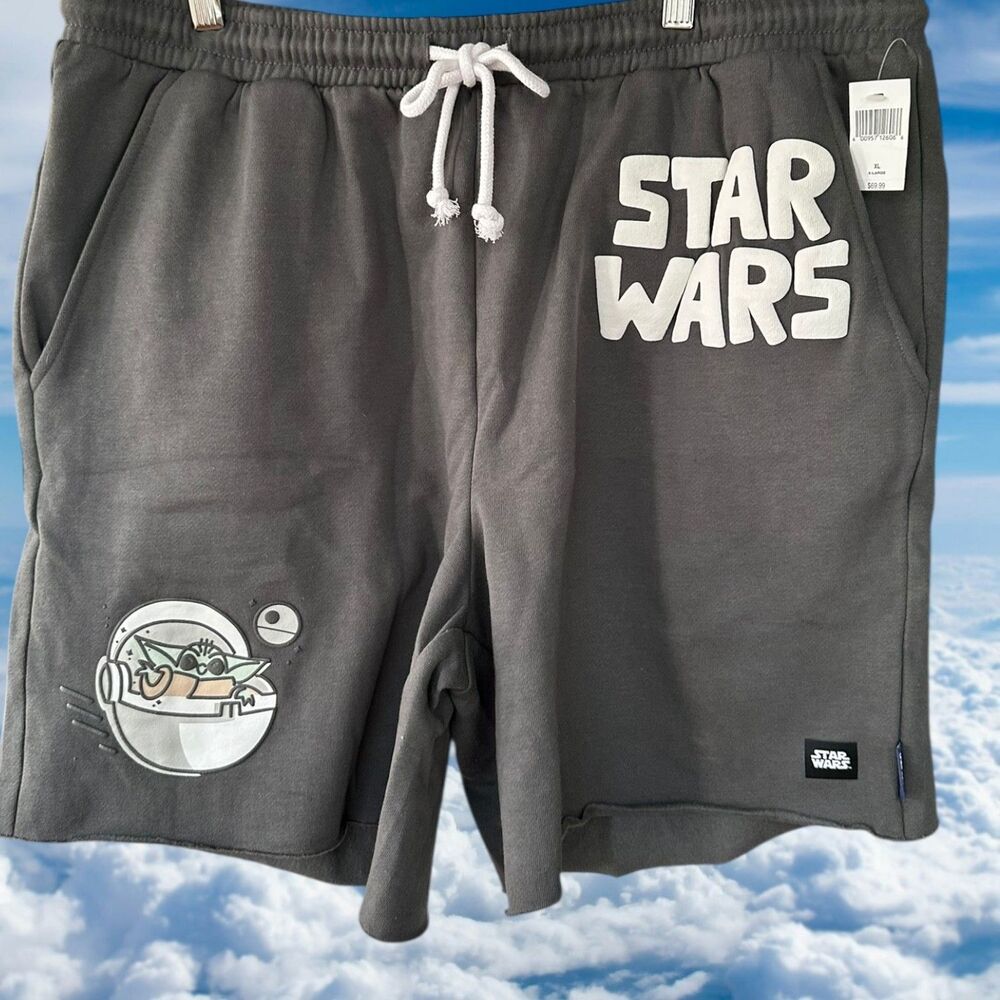 Star Wars Disney Parks Spirit Jersey Mens Yoda Shorts Gray Size XL NEW
